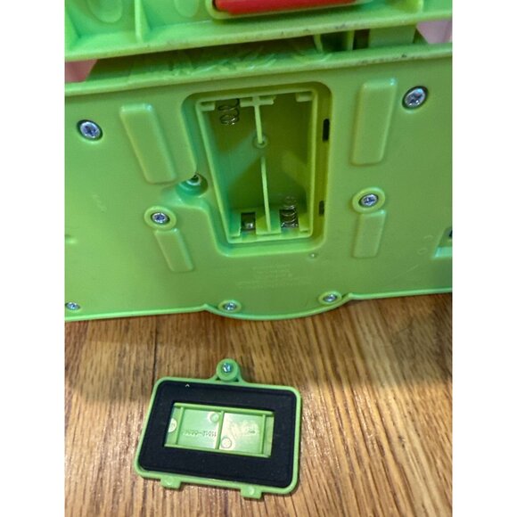 Fisher-Price Little People Farm Toy Playset With Smart Stages Learning Content - Picture 2 of 10